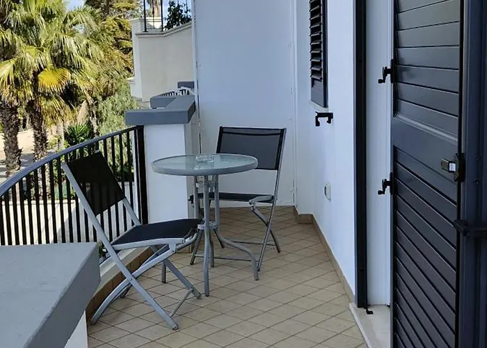 Incanto Salento 住宿加早餐酒店 乌真托